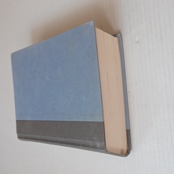 4/$40 "Hearts in Atlantis" by Stephen King - Hardcover Book - Picture 9 of 13